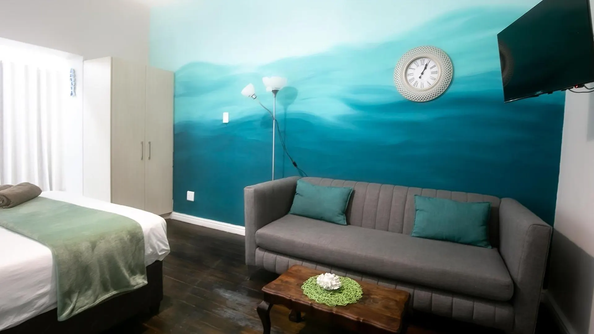 @Nine Hotel Cape Town 0*,  South Africa