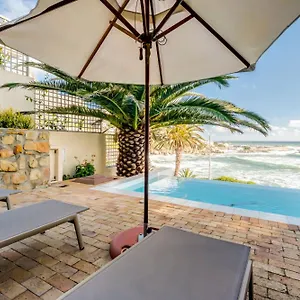 Apartment Camps Bay Terrace Palm, Cape Town