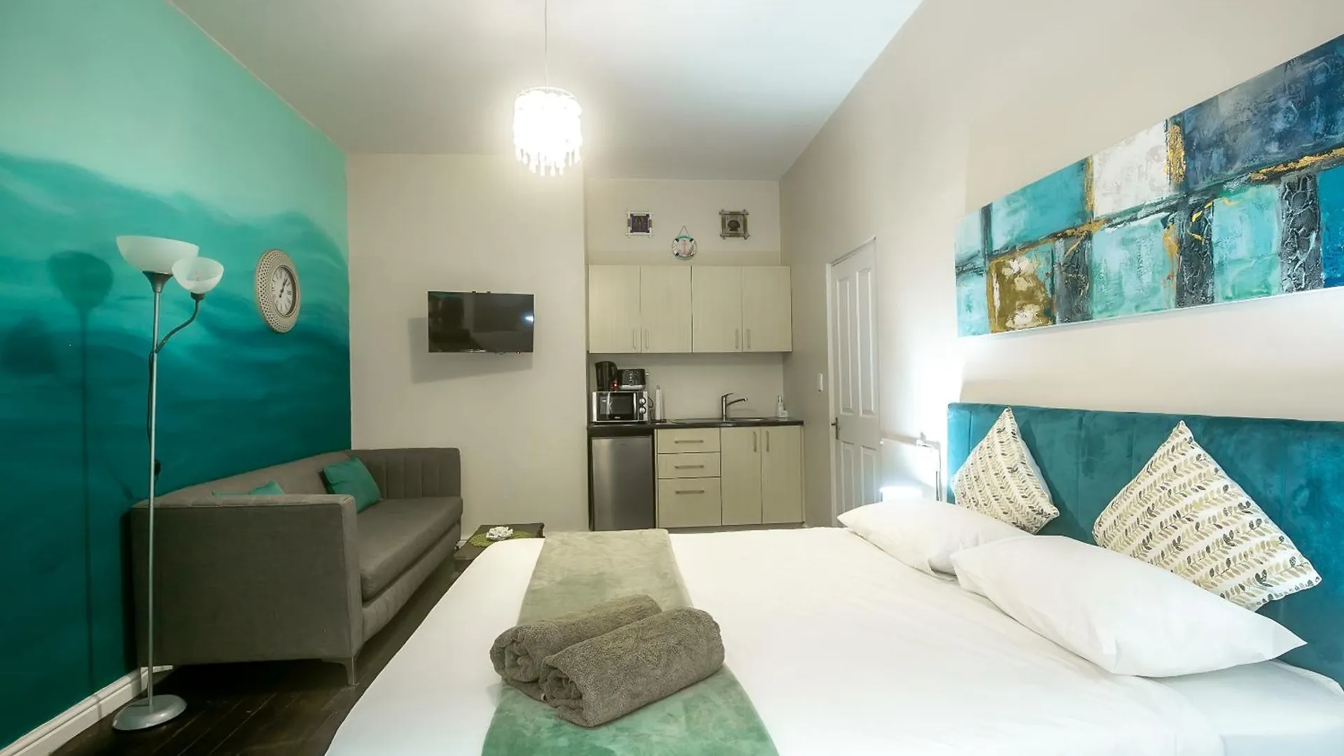 @Nine Hotel Cape Town 0*,